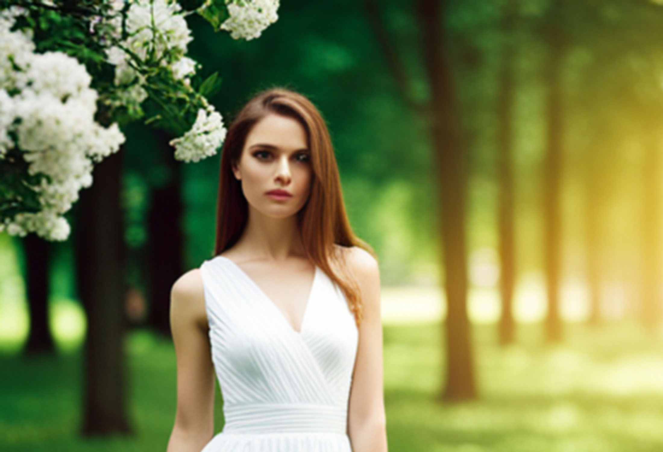 woman in white wedding dress in the garden